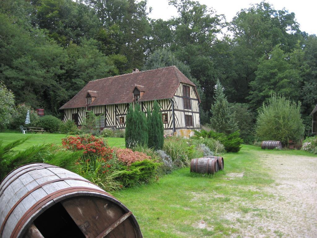 La Boursaie Bed & Breakfast Livarot-Pays-d'Auge Exterior foto