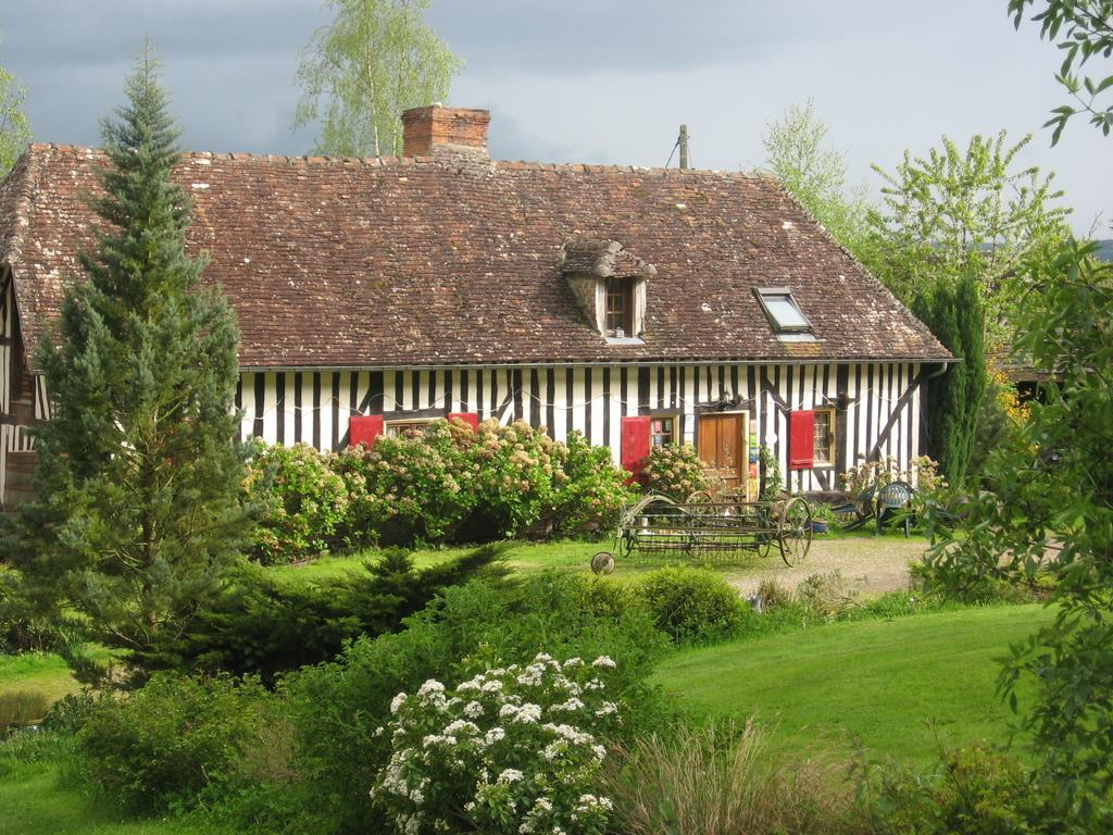 La Boursaie Bed & Breakfast Livarot-Pays-d'Auge Exterior foto