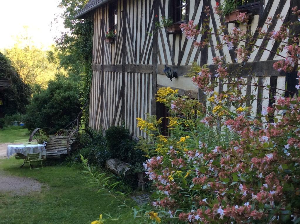 La Boursaie Bed & Breakfast Livarot-Pays-d'Auge Exterior foto